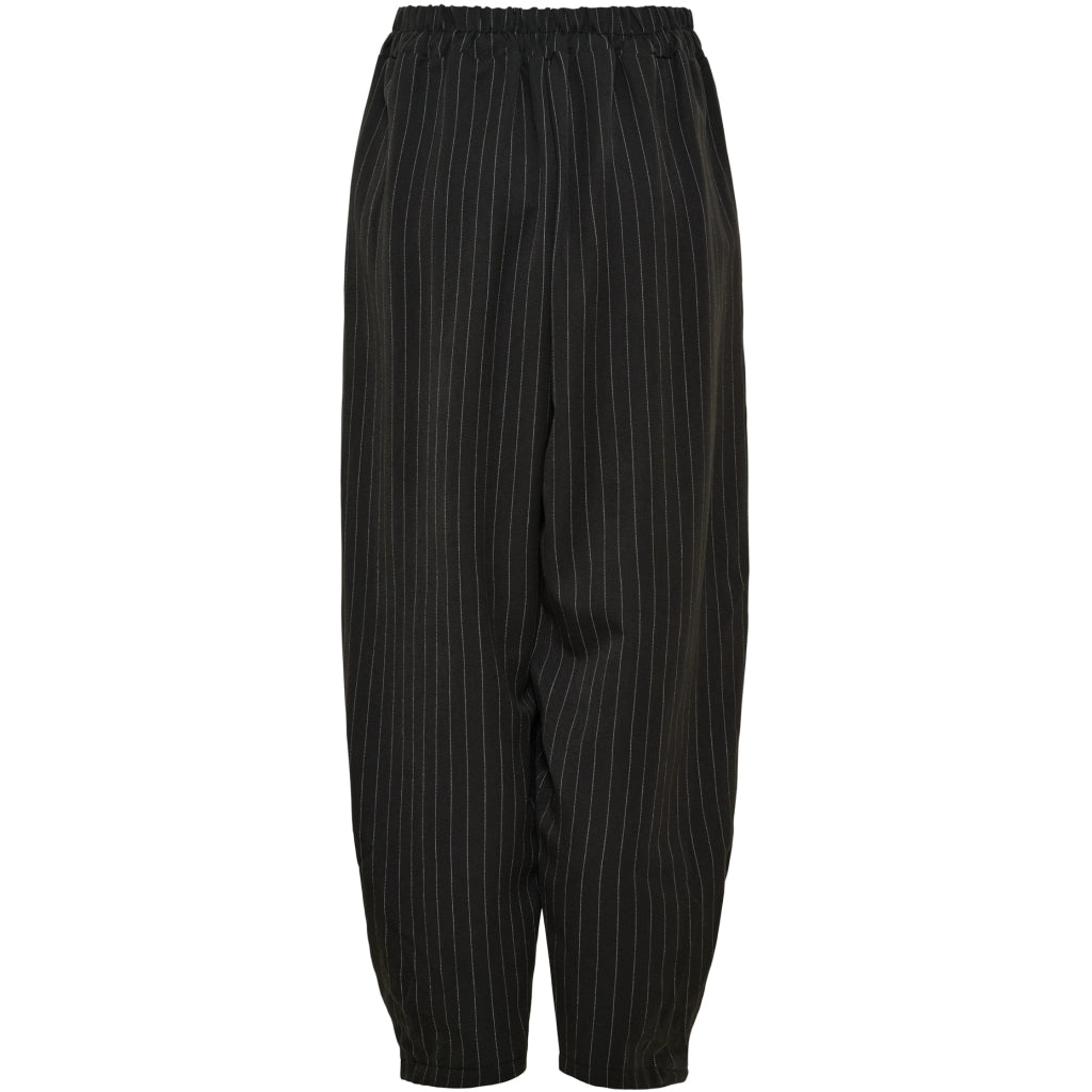 MARTA DU CHATEAU Marta Du Chateau Dam Byxor MdcNebula 56172NF Pant Black1405