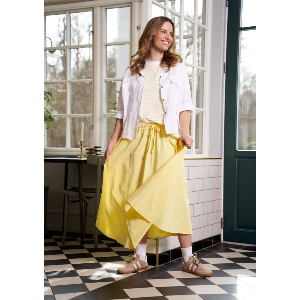 MARTA DU CHATEAU Marta du Chateau dam T-shirt MdcFiora 22585 T-shirt Yellow