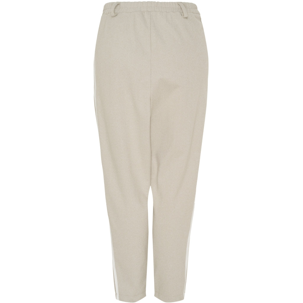 MARTA DU CHATEAU Marta du Chateau dam byxor MdcEmber 246127 Pant Beige1