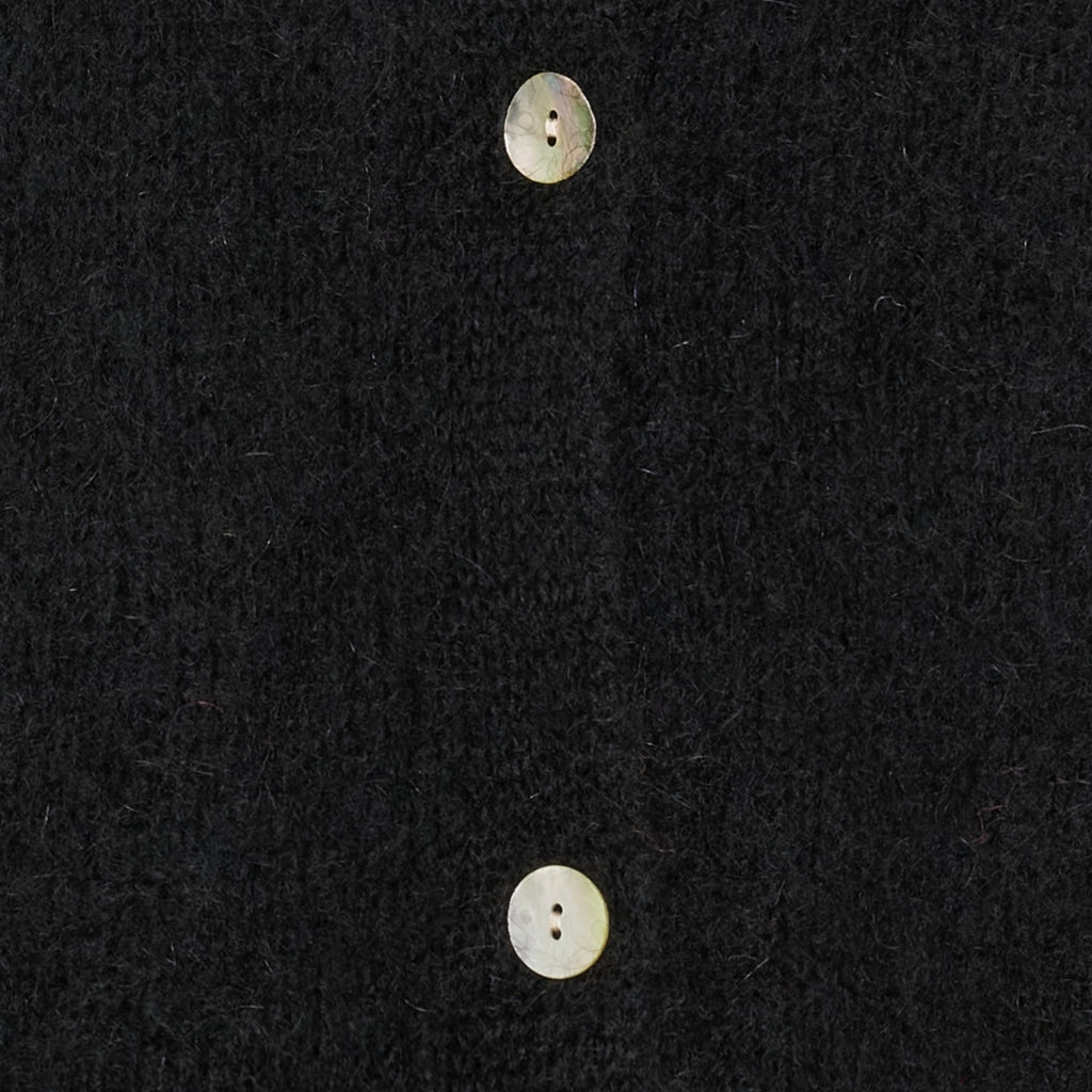 MARTA DU CHATEAU Marta du Chateau dam stickad tröja MdcCosima 5223 Knit Cardigan Black