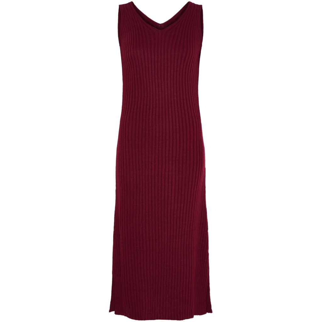 MARTA DU CHATEAU Marta du Chateau dam stickat set MdcHazel 9252 Set Bordeaux7544