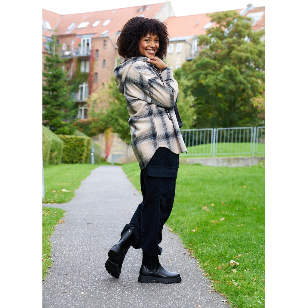 MARTA DU CHATEAU Marta du chateau Dam Jacka MdcCorsica 63050 Jacket Black