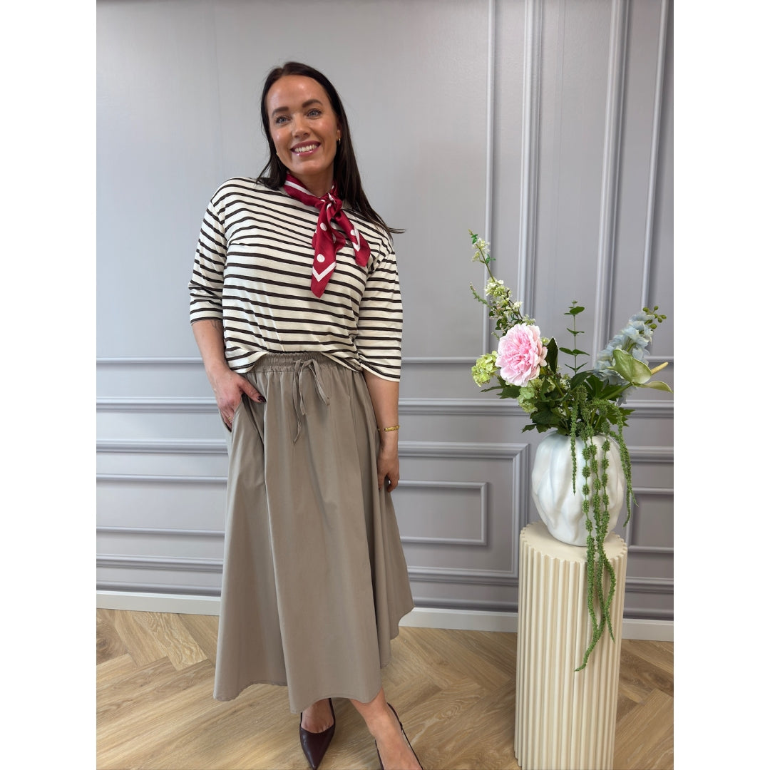 MARTA DU CHATEAU Marta du chateau dam kjol MDCPOMELINE 8784 Skirt Fango