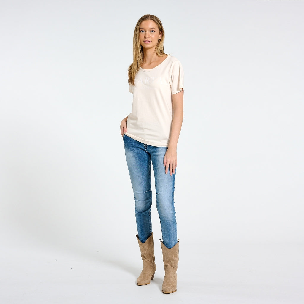 MARTA DU CHATEAU Marta du chateau dam t-shirt MT002 T-shirt Coconut cream