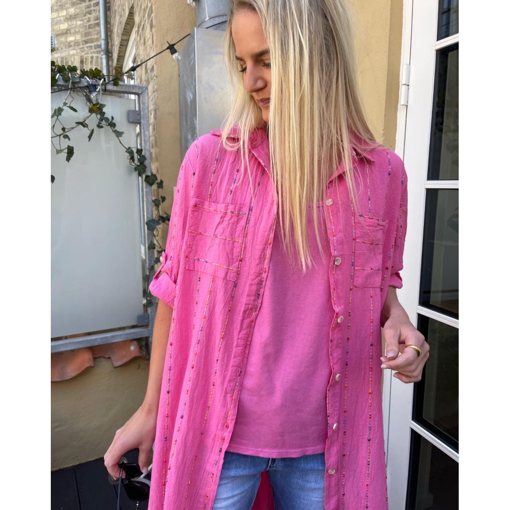 MARTA DU CHATEAU Marta du Chateau dam skjortklänning 9259 Dress Fuxia